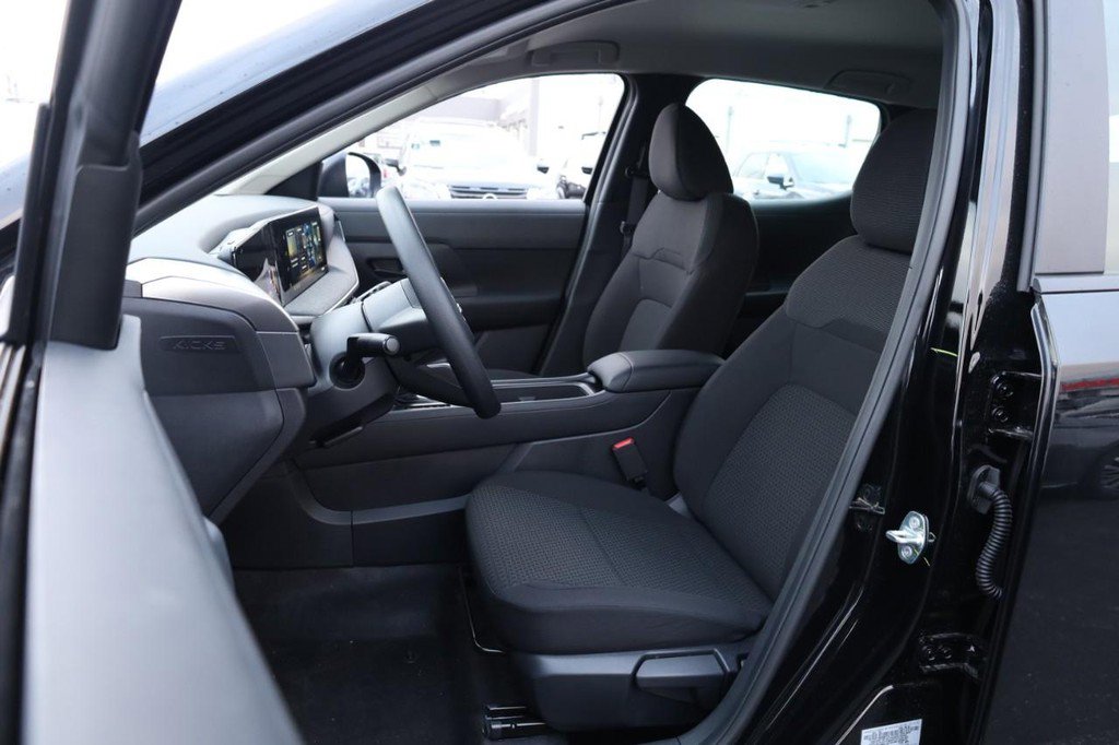 New 2026 Nissan Kicks S image 8