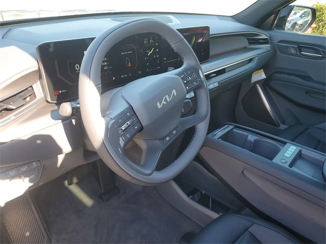 New 2026 Kia EV9 Land w/ Nightfall Edition Package image 18