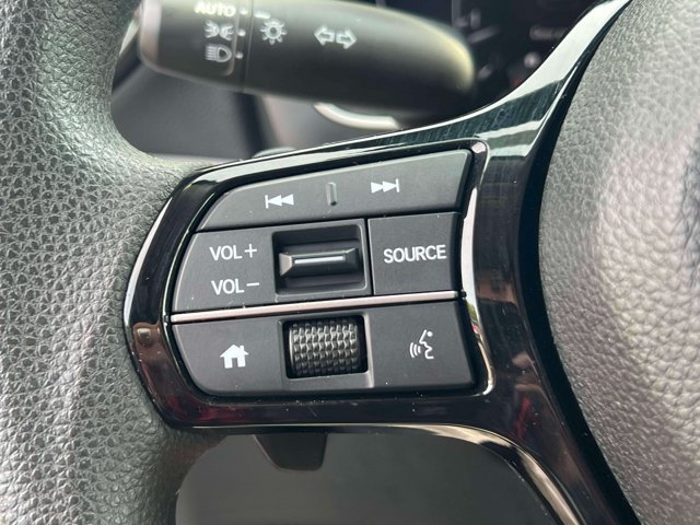 Used 2024 Honda Pilot LX image 26