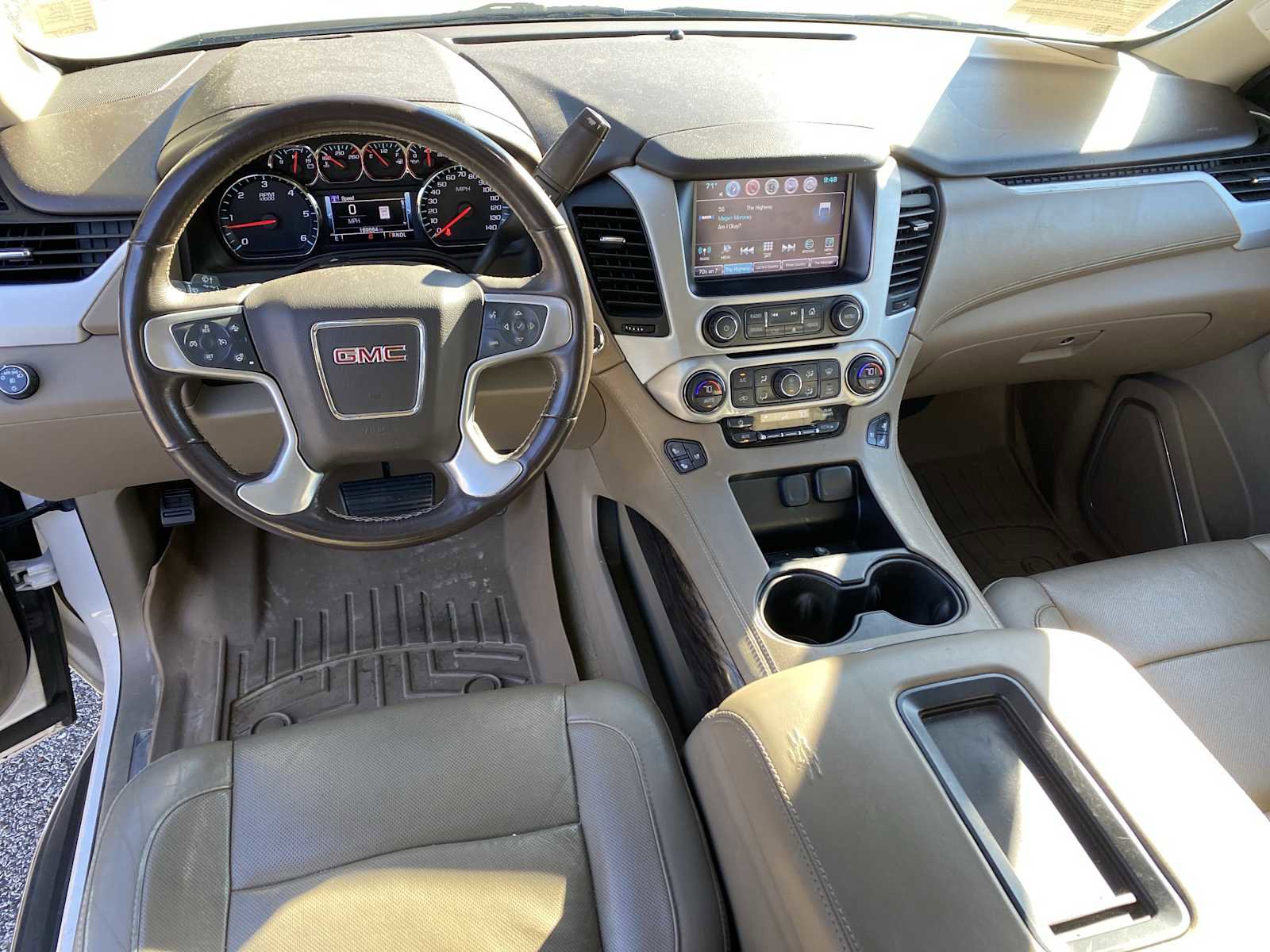 Used 2018 GMC Yukon XL SLT w/ Open Road Package image 14