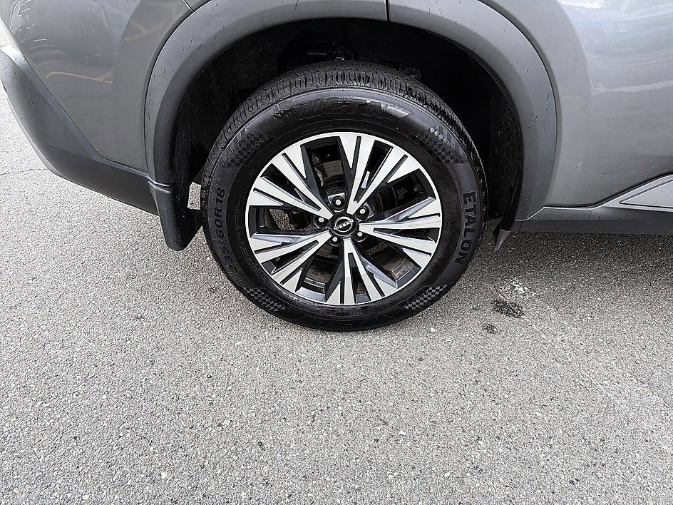 Certified 2023 Nissan Rogue SV w/ SV Premium B Package FWD image 13