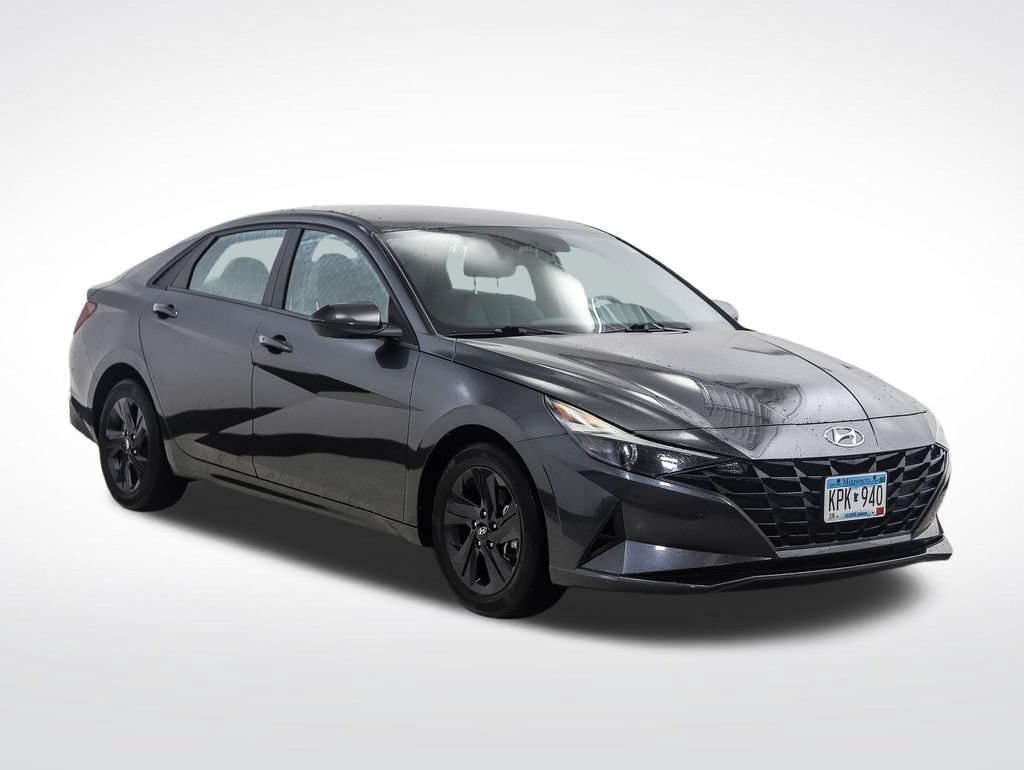 Used 2023 Hyundai Elantra SEL FWD image 7