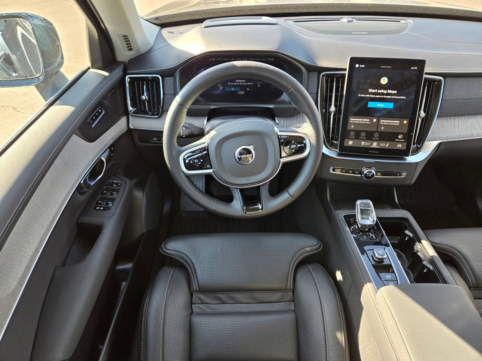 Certified 2025 Volvo XC90 T8 Ultra w/ Protection Package Premier image 10