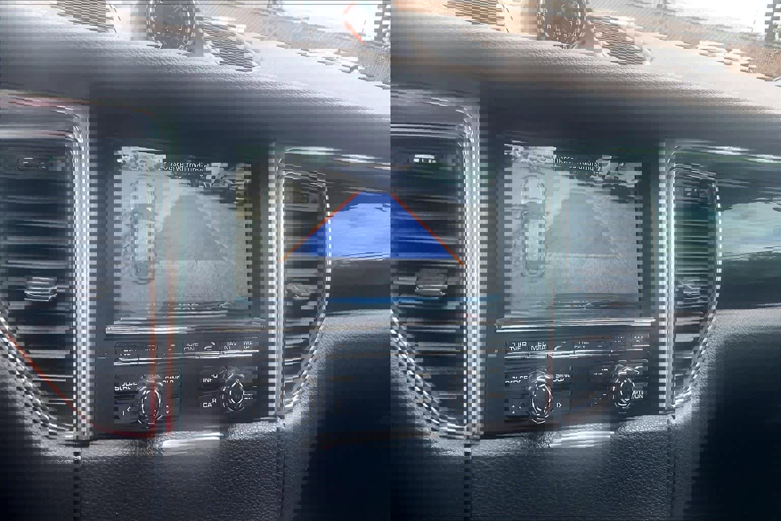 Used 2015 Porsche Macan S AWD/4WD image 27