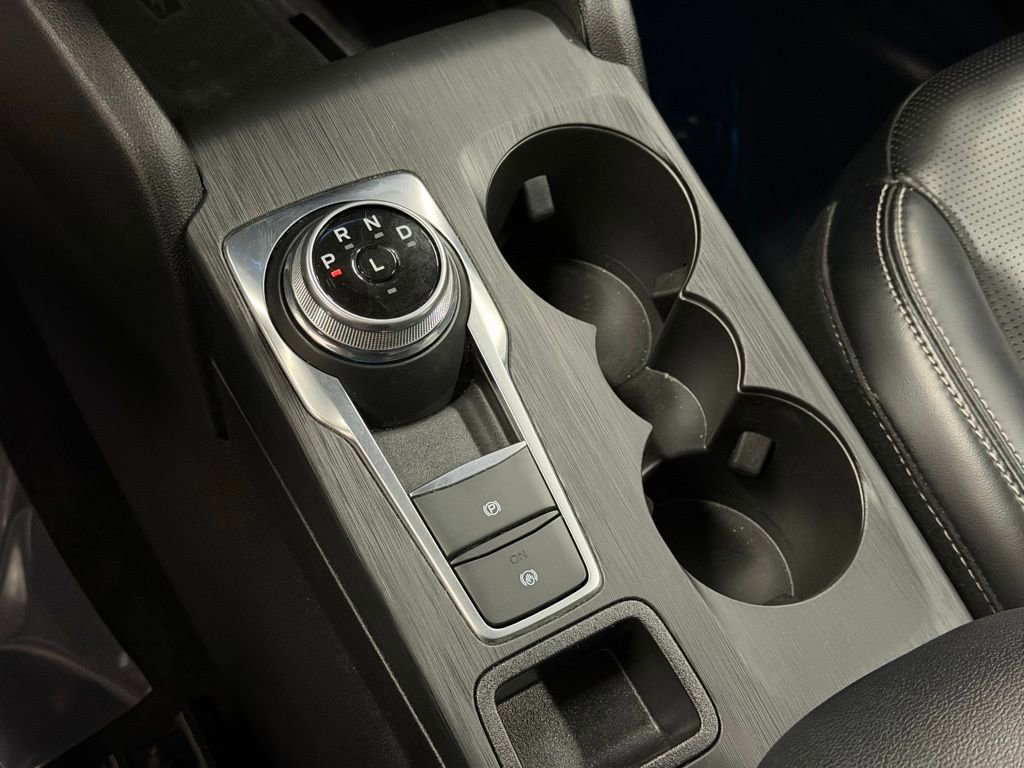 Used 2024 Ford Escape Platinum image 30