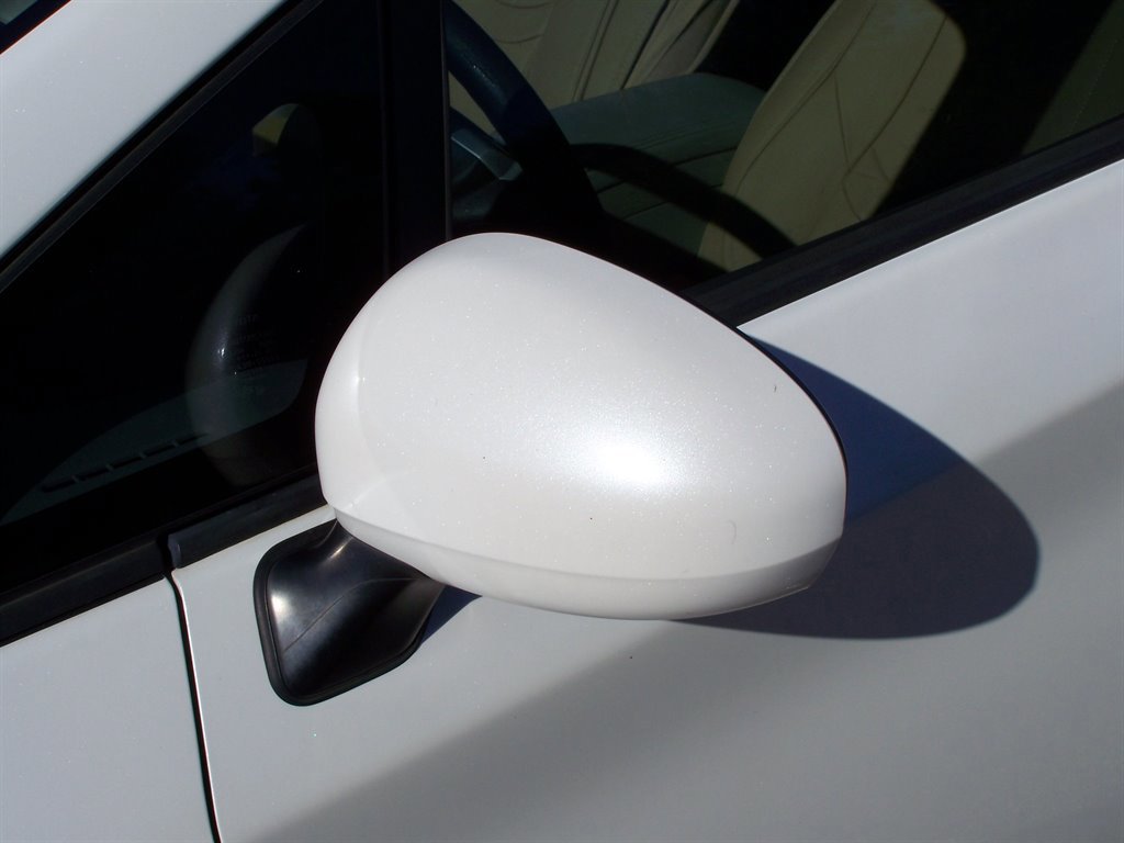 Used 2013 Toyota Prius Two image 15