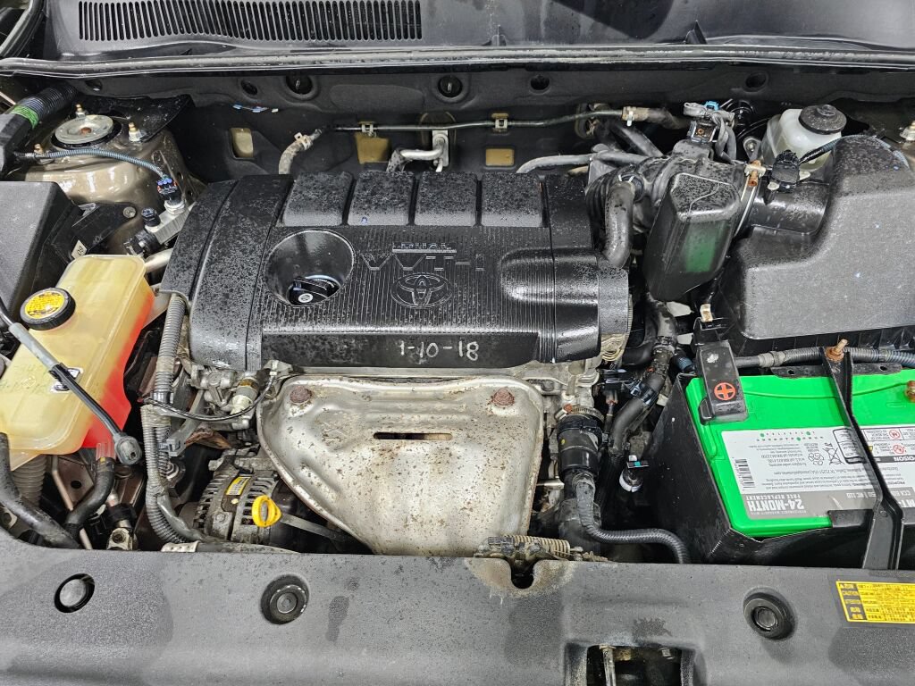 Used 2011 Toyota RAV4 4WD w/ Upgrade Value Pkg image 31