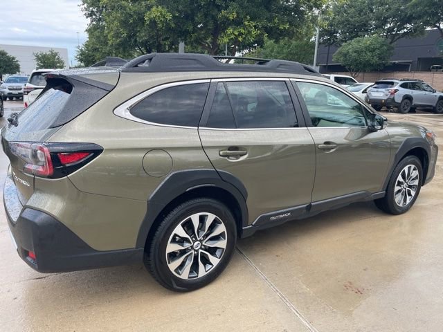 Certified 2024 Subaru Outback Limited AWD/4WD image 3