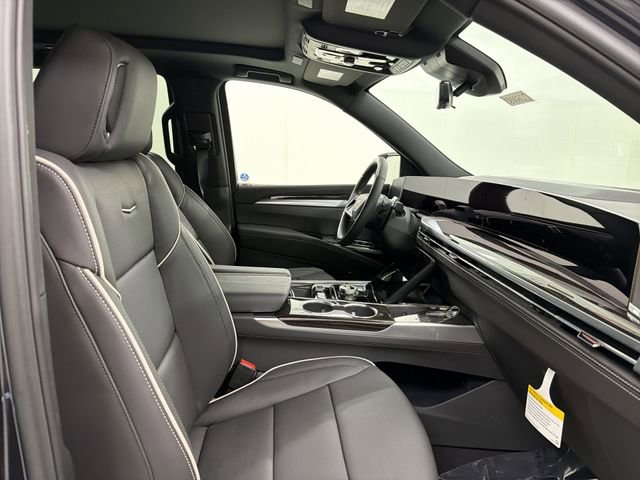 New 2026 Cadillac Escalade Luxury w/ LPO, Radiant Package image 24
