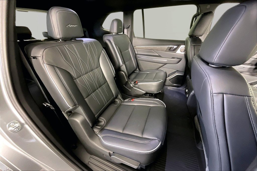 New 2027 Buick Enclave Avenir FWD image 10