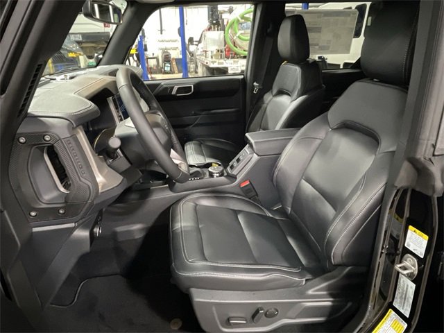 New 2025 Ford Bronco Outer Banks image 17