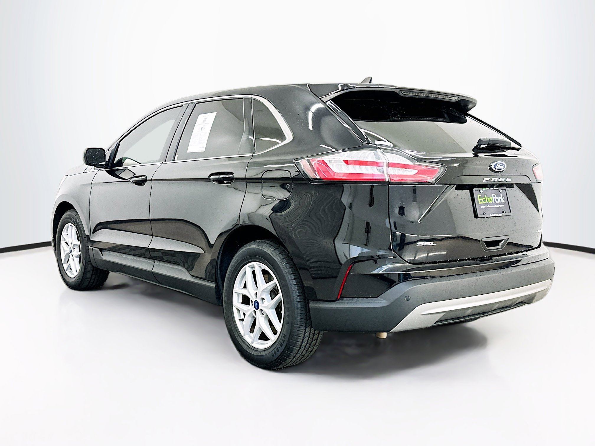 Used 2022 Ford Edge SEL AWD/4WD image 5