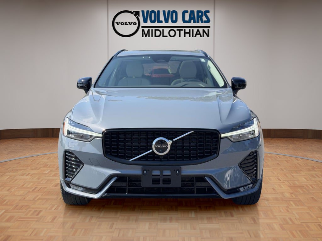 Used 2023 Volvo XC60 B5 Plus w/ Climate Package AWD/4WD image 24