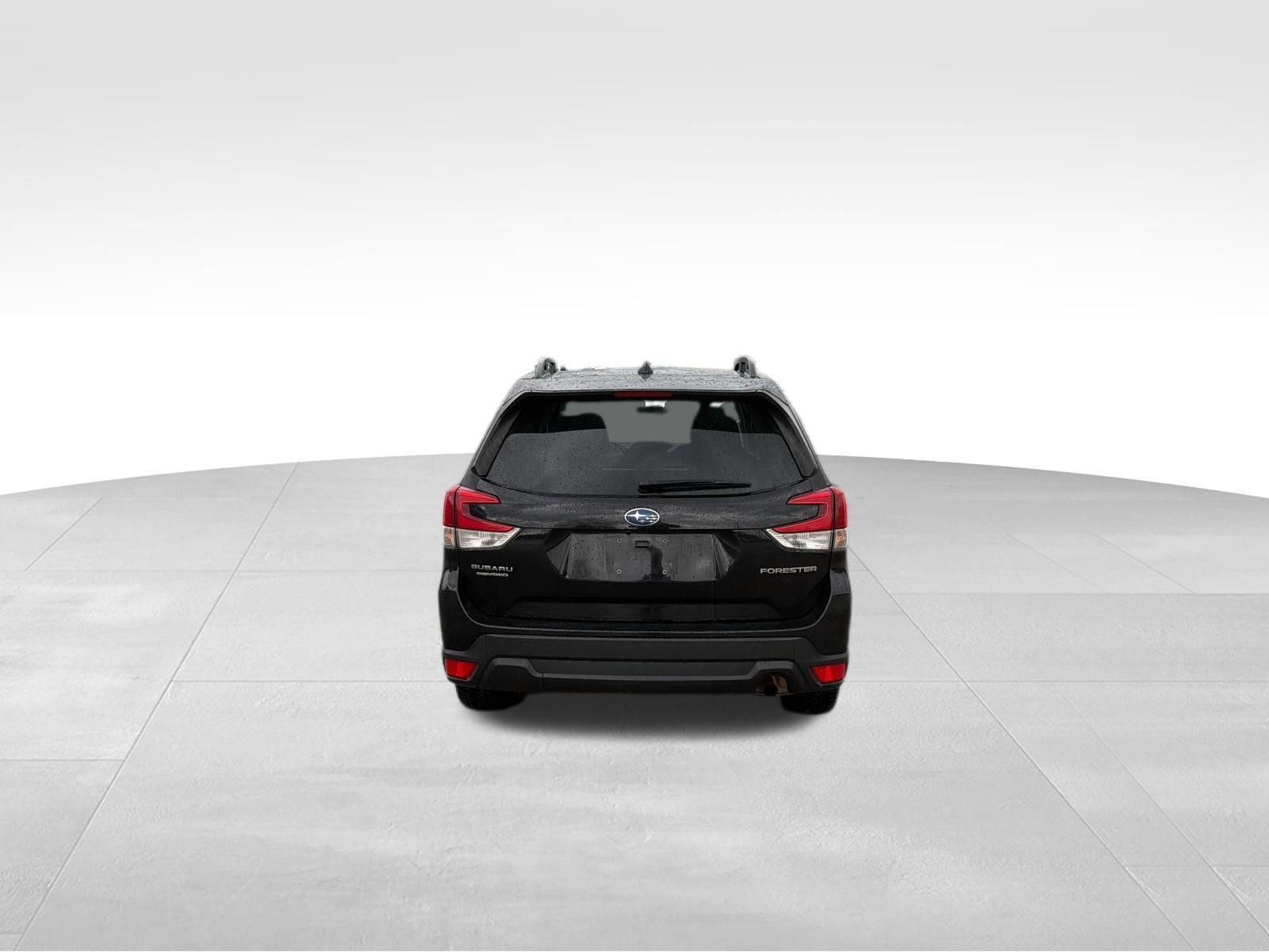 Used 2023 Subaru Forester Premium AWD/4WD image 7