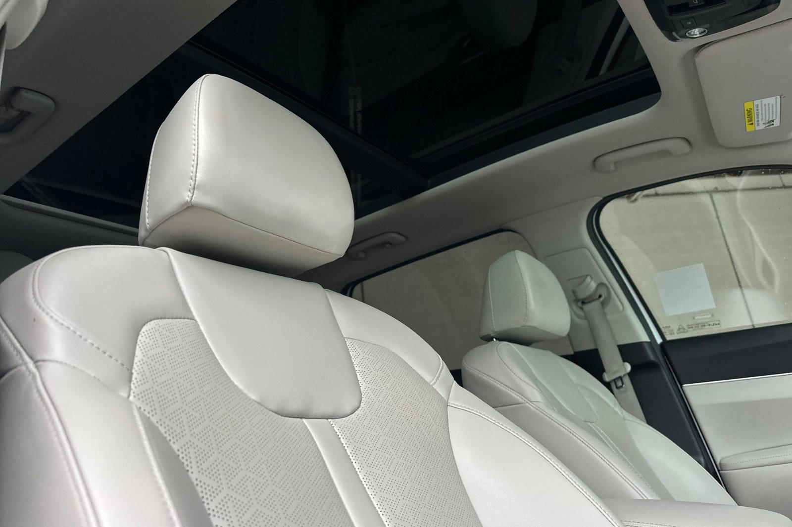 Used 2022 Kia Sorento EX w/ Panoramic Sunroof Package image 22