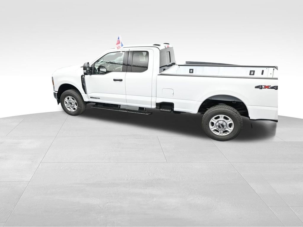 New 2026 Ford F350 XLT image 48
