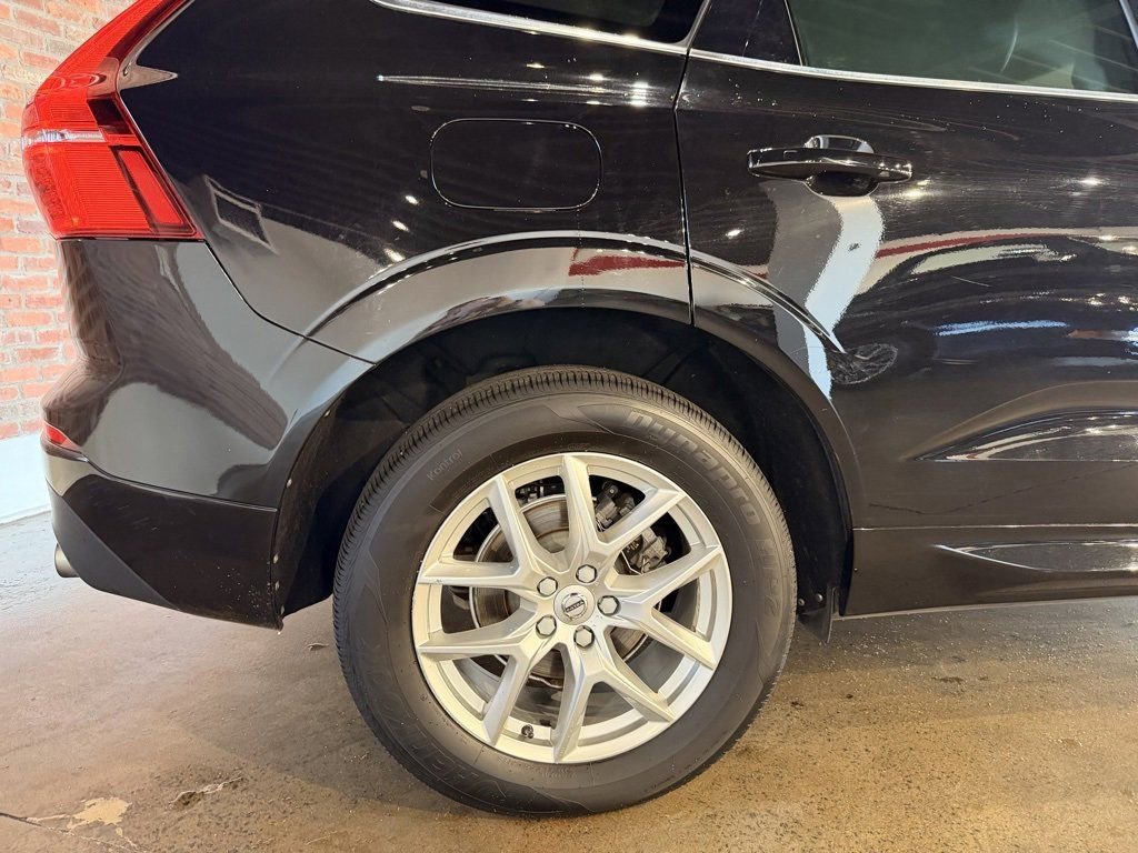 Used 2018 Volvo XC60 T5 Momentum image 7