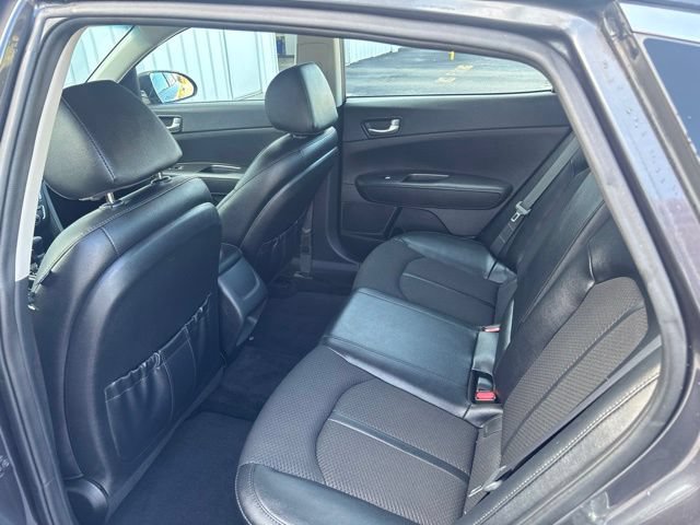 Used 2018 Kia Optima S FWD image 27