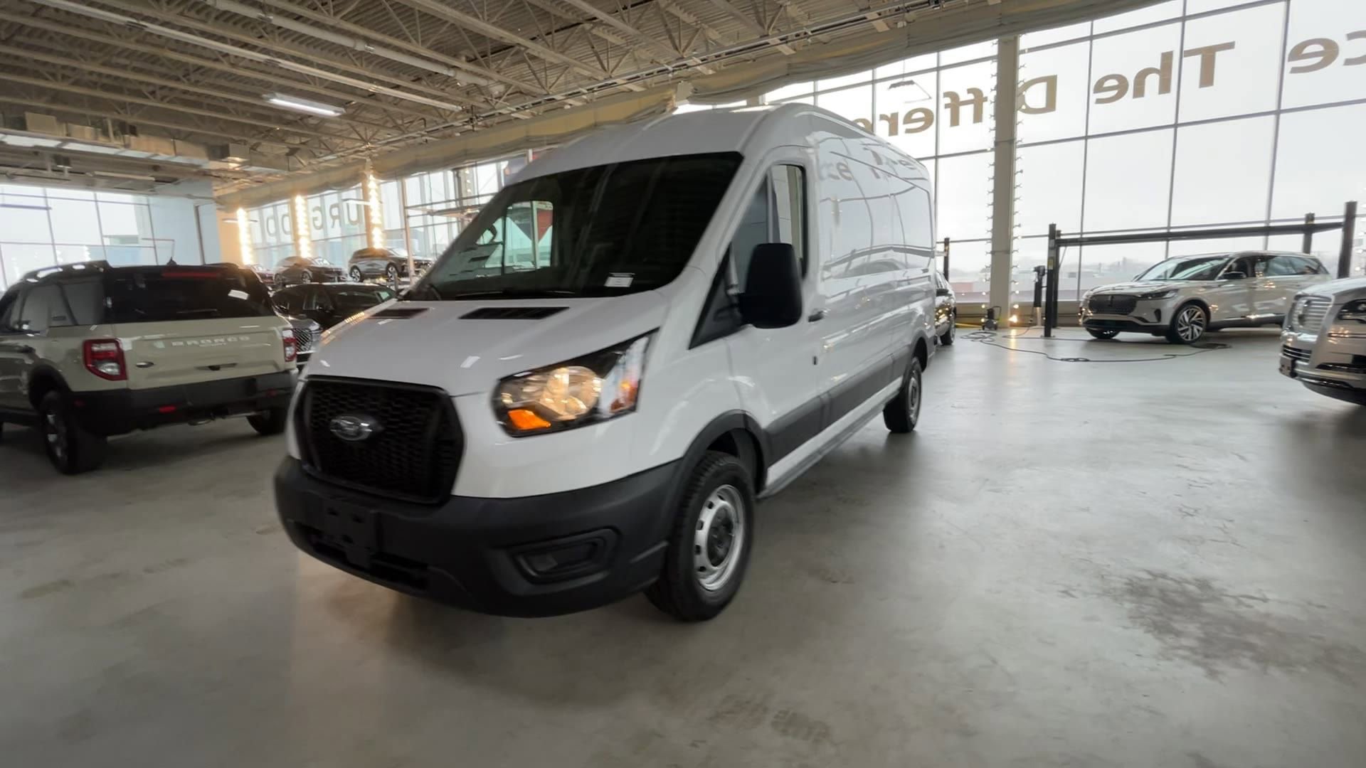 New 2024 Ford Transit 250 148 Medium Roof image 5