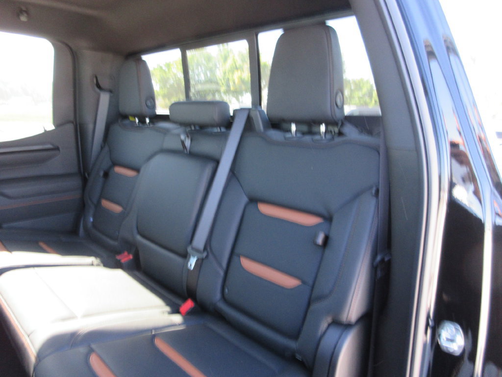 New 2026 GMC Sierra 1500 AT4 w/ AT4 Premium Package AWD/4WD image 13