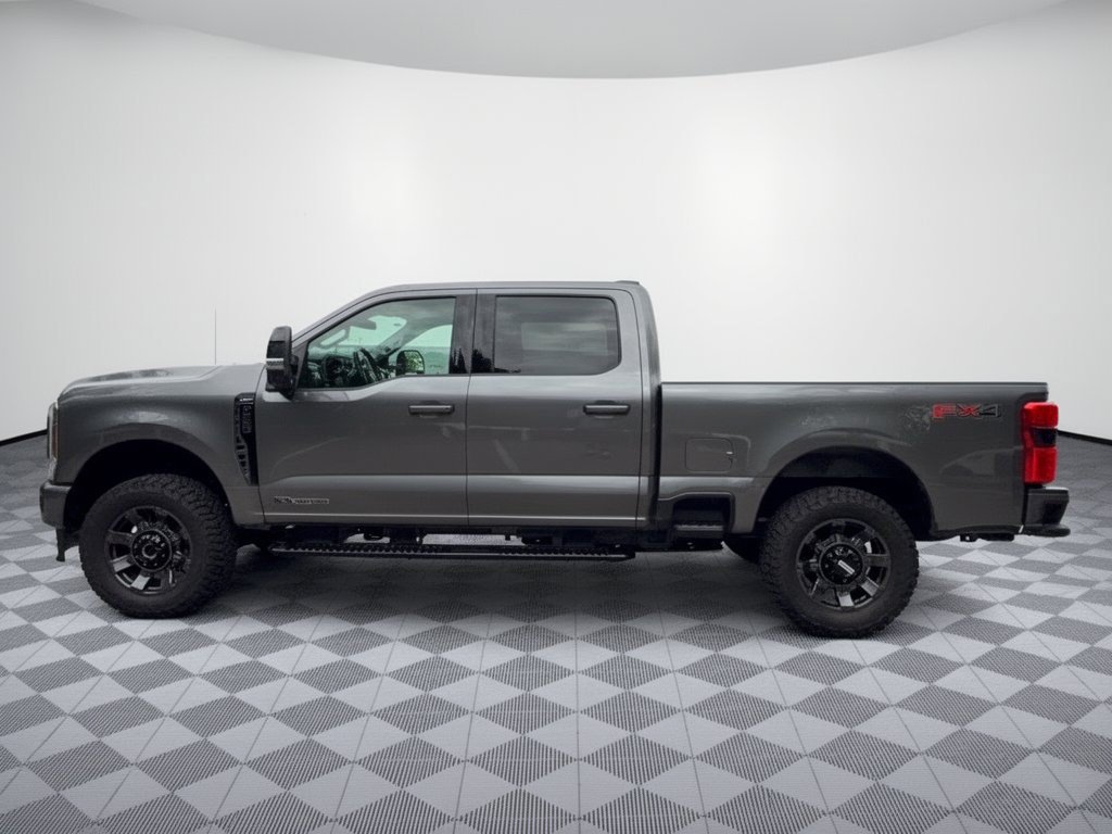 Used 2024 Ford F250 Lariat w/ Sport Appearance Package AWD/4WD image 2