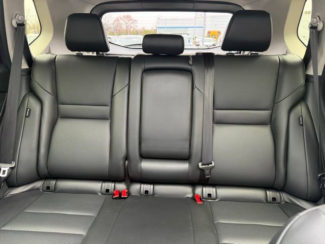 Used 2024 Nissan Rogue SV w/ SV Premium Package image 24