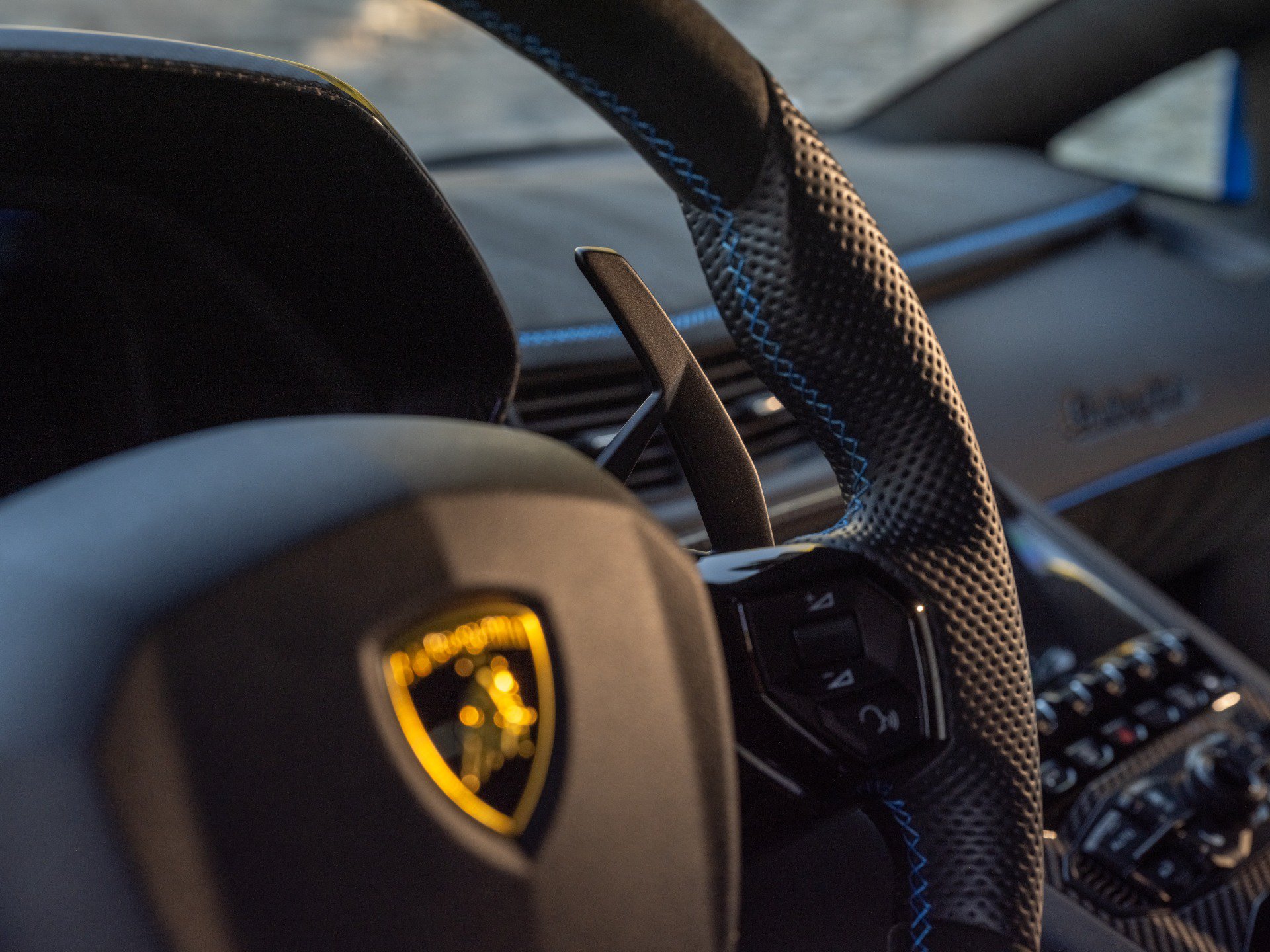 Used 2020 Lamborghini Aventador SVJ AWD/4WD image 69