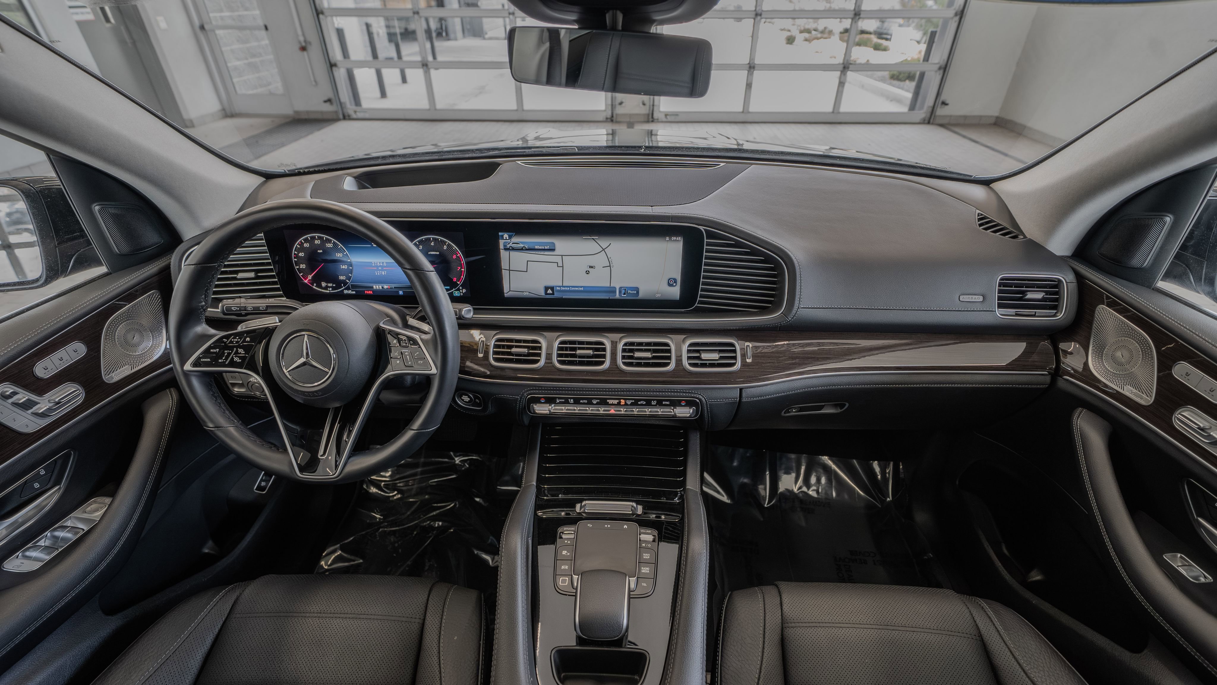 Certified 2025 Mercedes-Benz GLE 450 4MATIC image 8