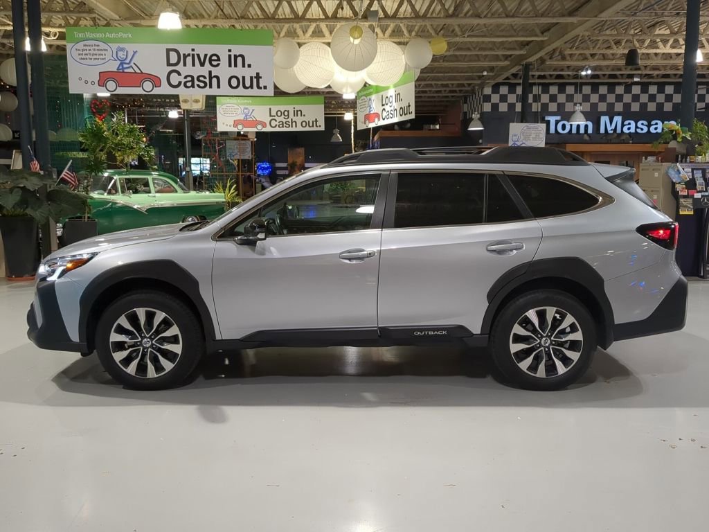 Used 2024 Subaru Outback Limited AWD/4WD image 16