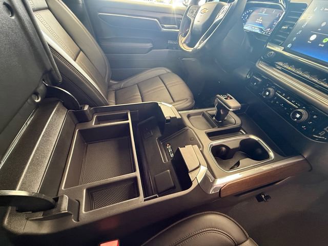 Used 2024 Chevrolet Silverado 1500 High Country w/ High Country Premium Package image 23