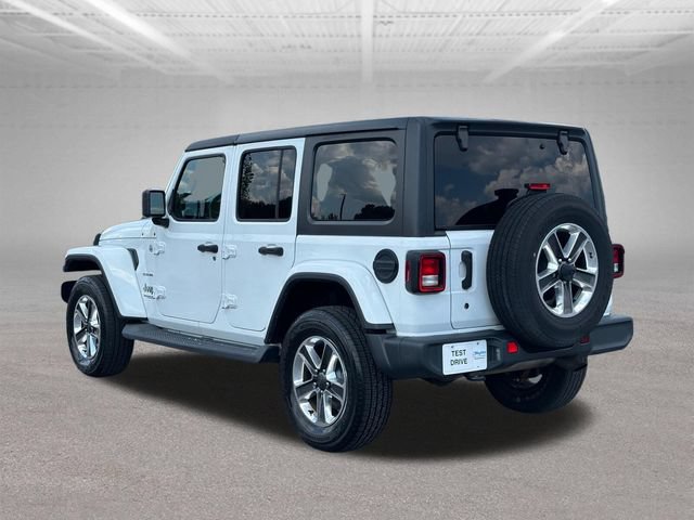 Used 2018 Jeep Wrangler Unlimited Sahara AWD/4WD image 5