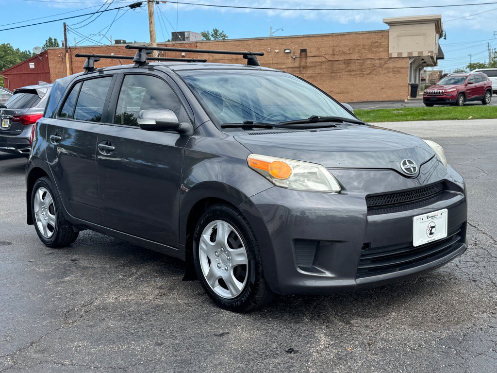 Used 2010 Scion xD FWD image 4