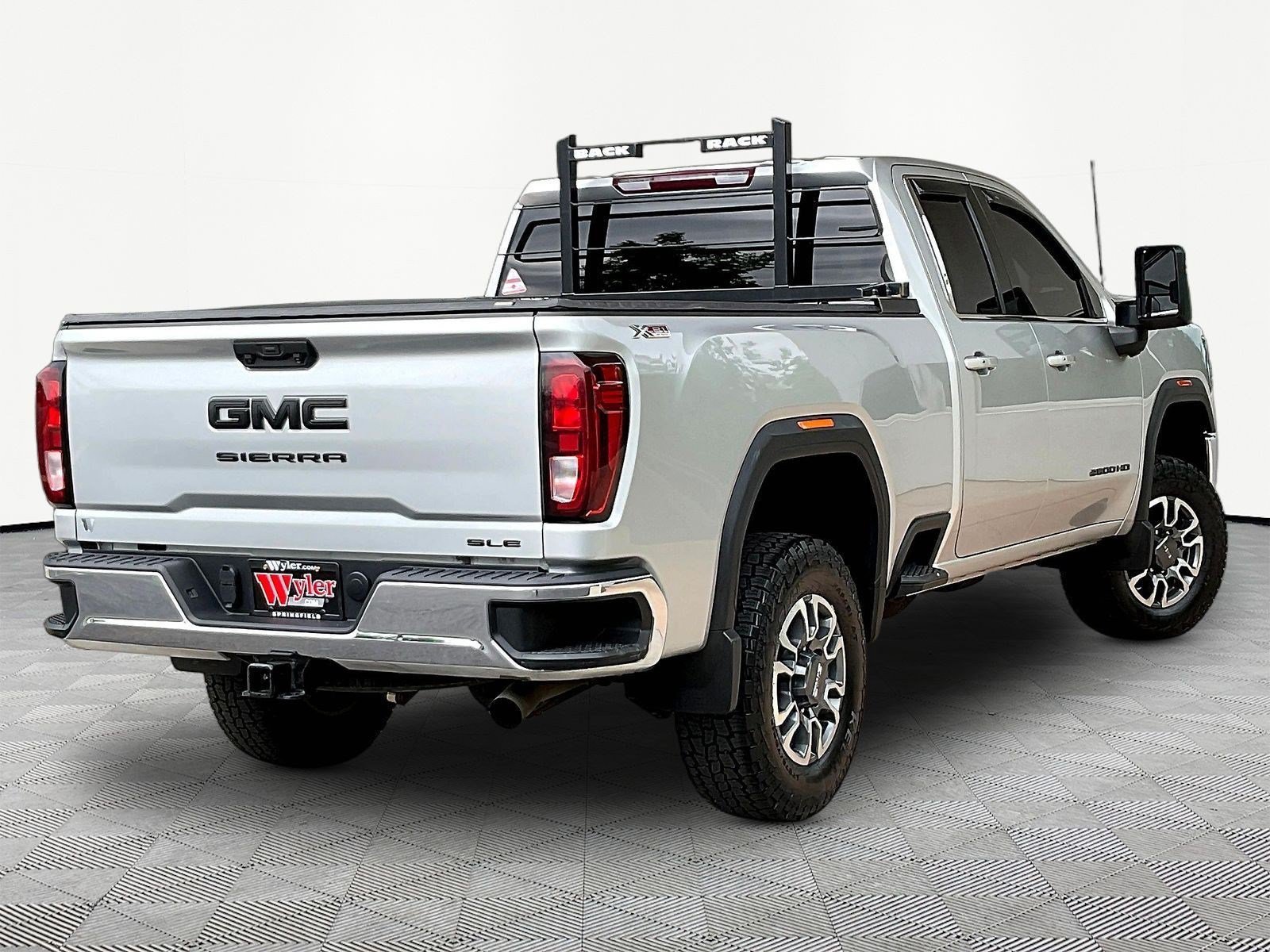 Used 2022 GMC Sierra 2500 SLE w/ SLE Convenience Package AWD/4WD image 6