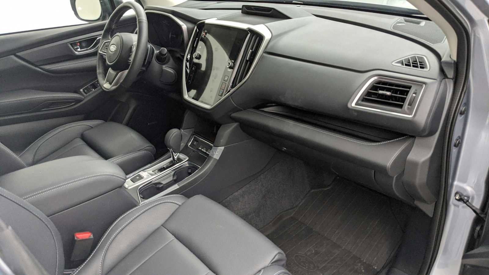 New 2025 Subaru Ascent Limited image 24