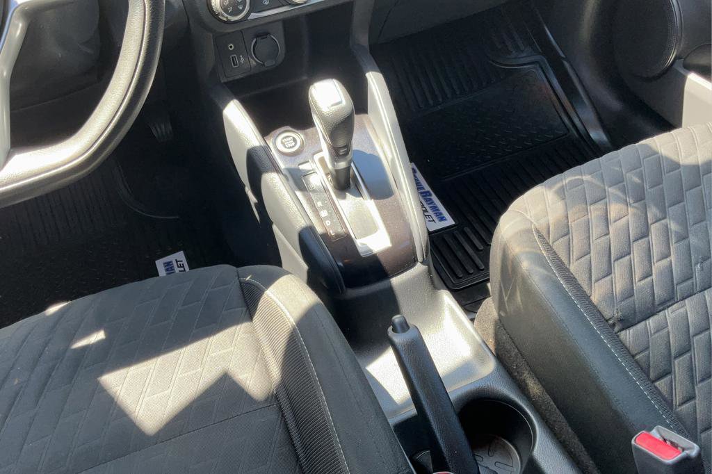 Used 2021 Nissan Kicks S FWD image 16