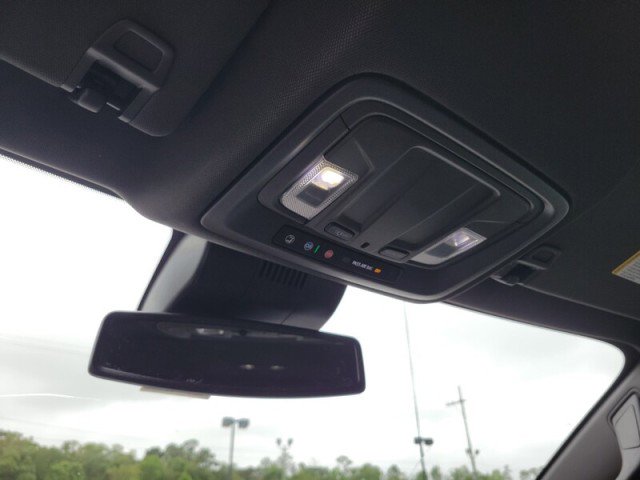 Used 2024 GMC Sierra 1500 SLT w/ SLT Premium Plus Package image 19