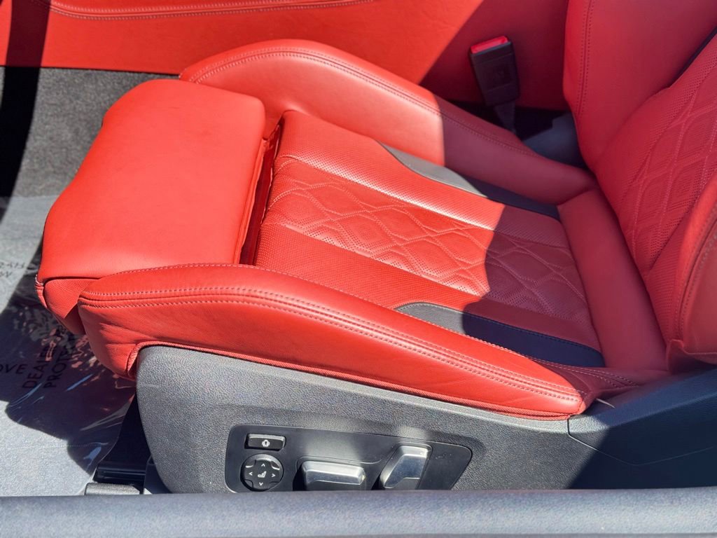 Used 2022 BMW M8 Competition AWD/4WD image 21