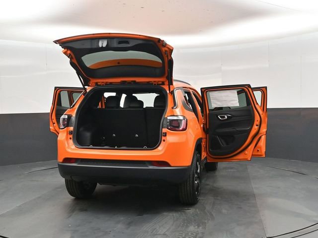 New 2026 Jeep Compass Latitude AWD/4WD image 48