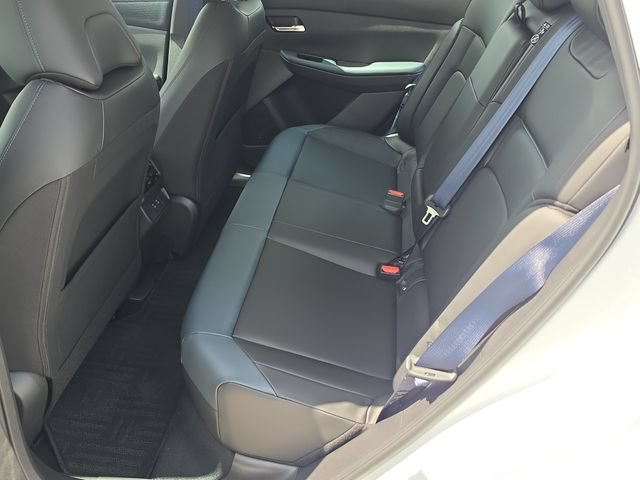 New 2026 Nissan Leaf SV+ w/ Floor Mat Package (SV+) FWD image 16