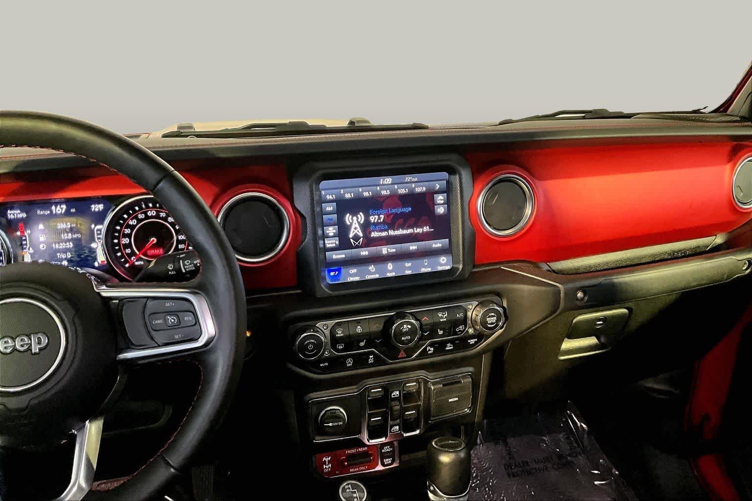 Used 2021 Jeep Gladiator Rubicon AWD/4WD image 7