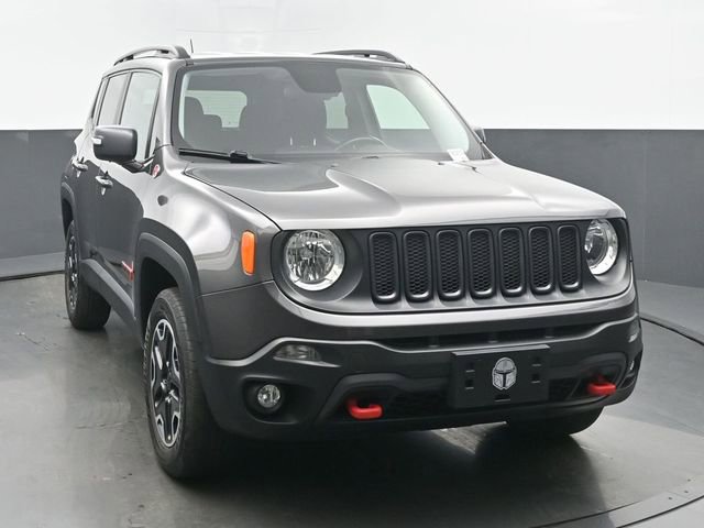 Used 2016 Jeep Renegade Trailhawk AWD/4WD image 8