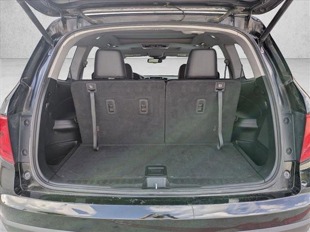 Used 2017 Honda Pilot Elite image 6