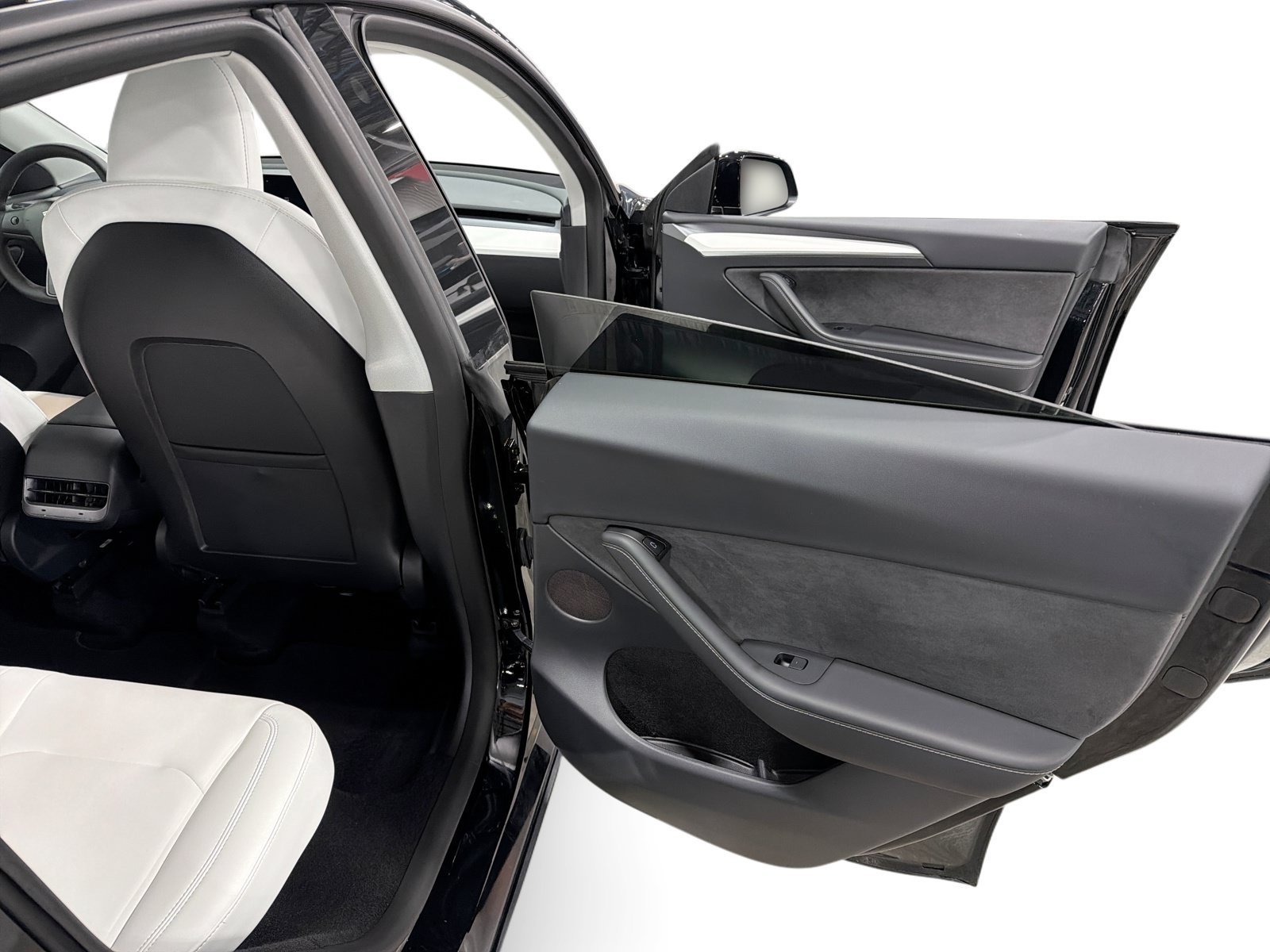 Certified 2023 Tesla Model Y Long Range AWD/4WD image 12