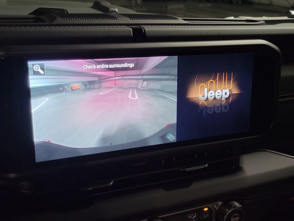 New 2026 Jeep Gladiator Mojave AWD/4WD image 9