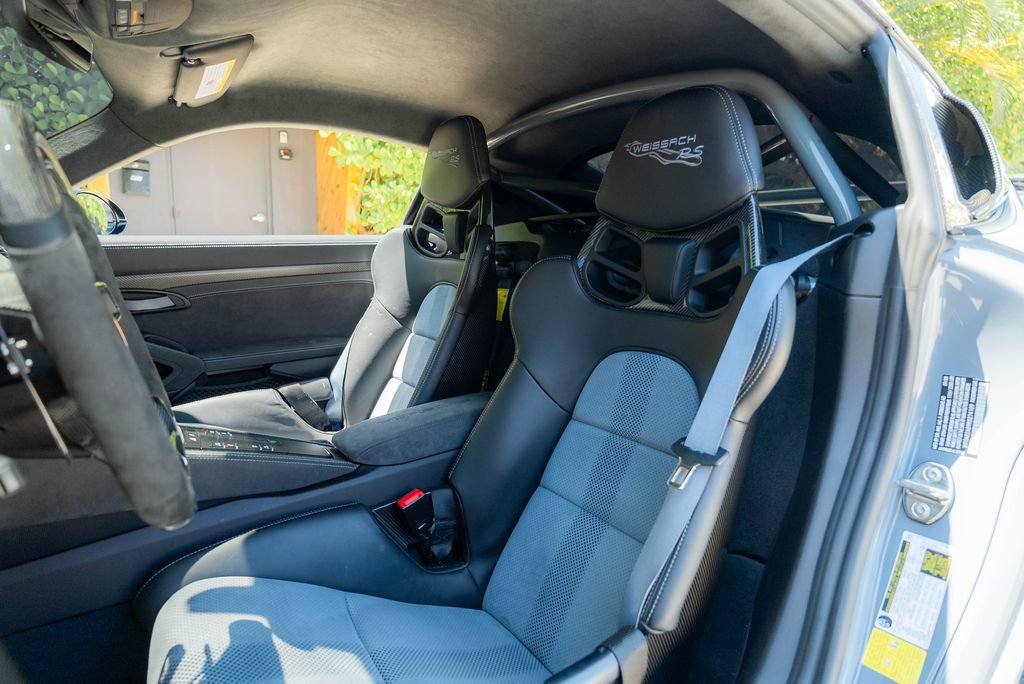 Used 2024 Porsche 718 Cayman GT4 RS RWD image 55
