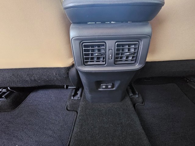 Used 2021 Toyota RAV4 XLE w/ Convenience Package image 30