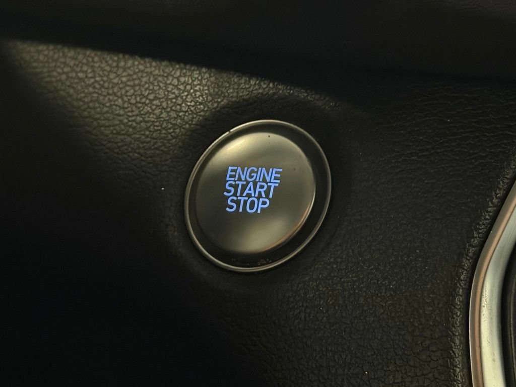 Used 2019 Hyundai Santa Fe SEL AWD/4WD image 22