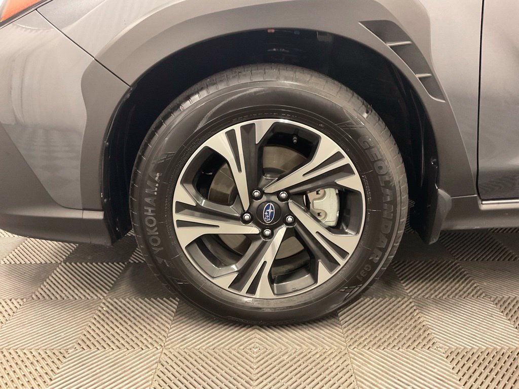 Used 2024 Subaru Crosstrek 2.0i Premium AWD/4WD image 13