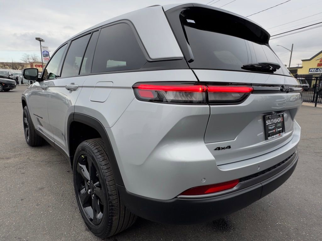 New 2026 Jeep Grand Cherokee Limited w/ Limited Altitude Package image 7
