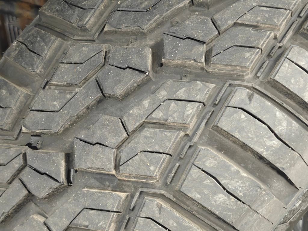 Used 2015 Ford F250 Lariat w/ Chrome Package image 57